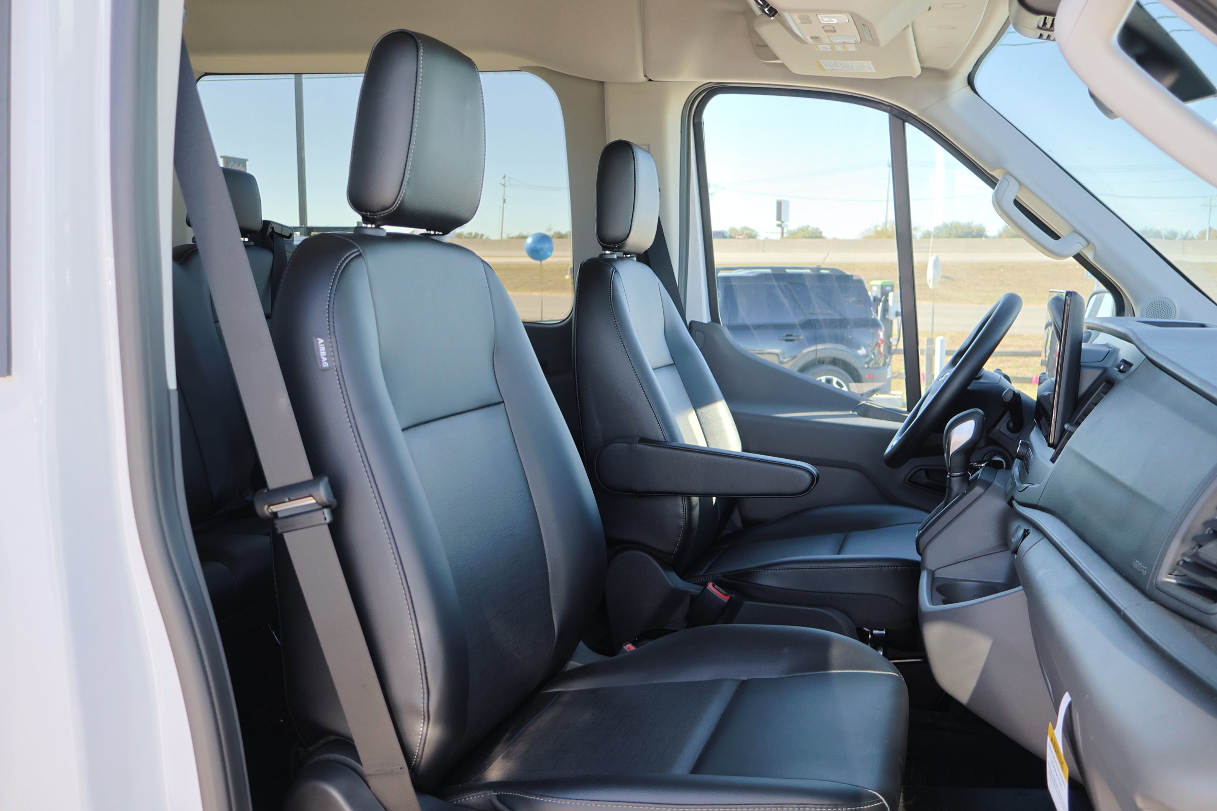 Certified 2024 Ford Transit 350 XL image 42