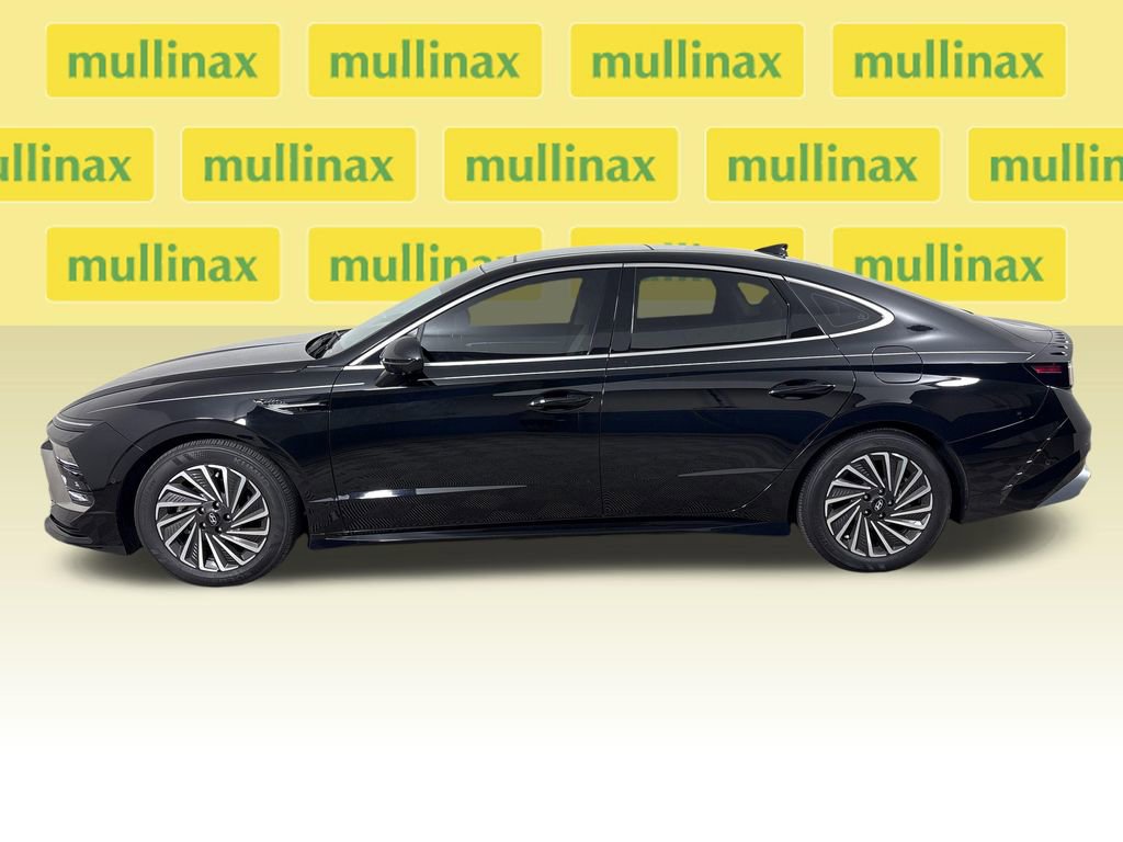 Used 2024 Hyundai Sonata Limited FWD image 9