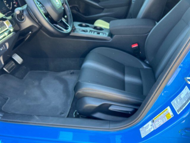 Used 2025 Honda Civic Sport image 11