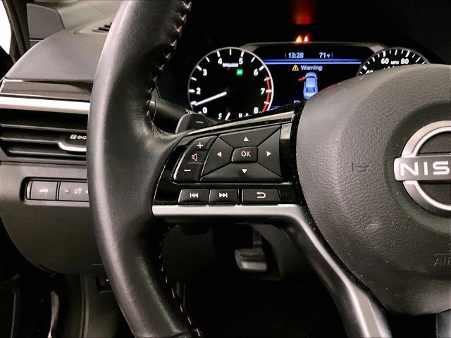 Used 2023 Nissan Altima 2.5 SR w/ SR Premium Package AWD/4WD image 17