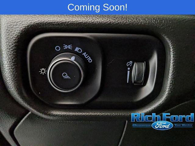 Used 2024 RAM 3500 Tradesman w/ Chrome Appearance Group AWD/4WD image 14
