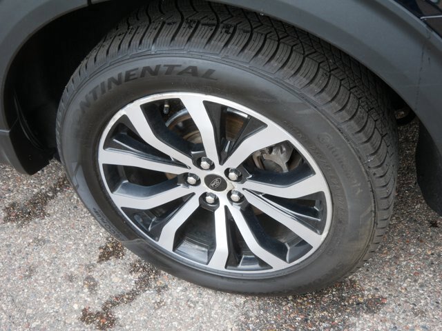 Certified 2022 Ford Explorer ST-Line w/ Class IV Trailer Tow Package AWD/4WD image 8