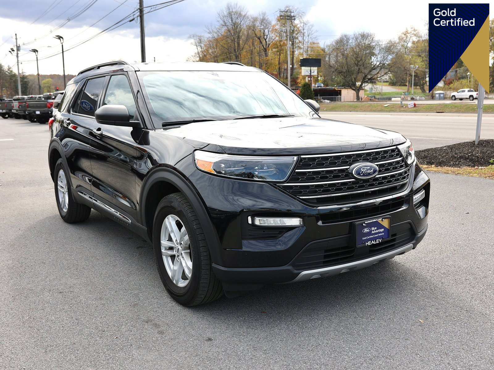 Certified 2023 Ford Explorer XLT w/ Equipment Group 202A