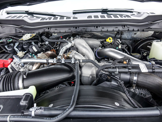 Certified 2025 Ford F250 Platinum image 29