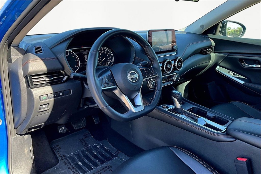 Used 2024 Nissan Sentra SR w/ SR Premium Package image 14