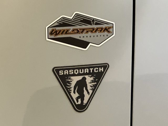 Certified 2022 Ford Bronco Wildtrak AWD/4WD image 18