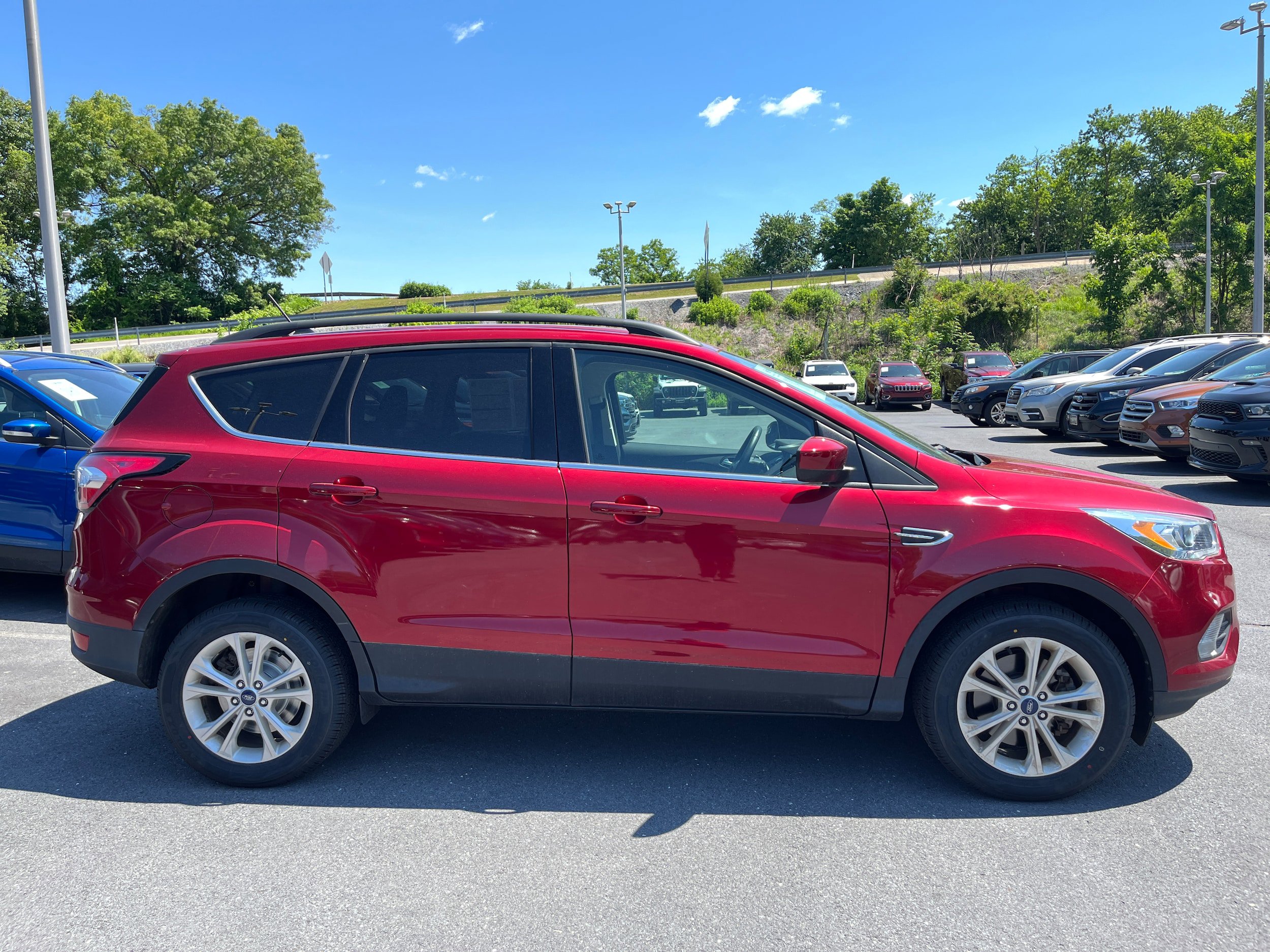 Certified 2018 Ford Escape SEL AWD/4WD image 4