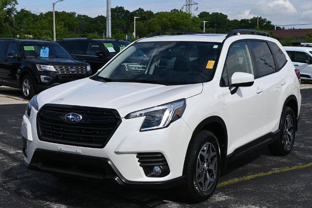 Used 2023 Subaru Forester Premium AWD/4WD image 5