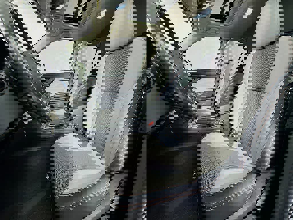 Used 2019 Subaru Crosstrek 2.0i Premium image 15