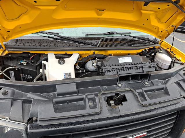 Used 2021 GMC Savana 3500 w/ Power Convenience Package RWD image 25