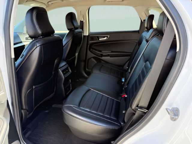 Certified 2023 Ford Edge SEL AWD/4WD image 5