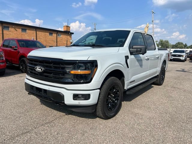 Certified 2024 Ford F150 XLT w/ Equipment Group 302A MID AWD/4WD image 27