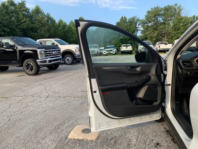 Certified 2025 Ford Escape Active AWD/4WD image 21