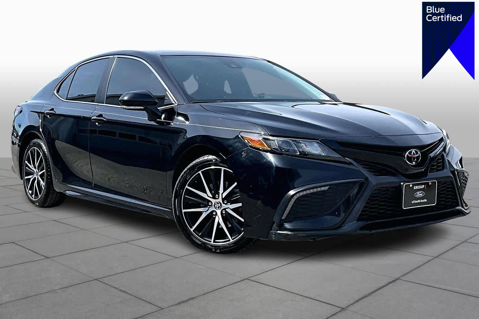 Used 2023 Toyota Camry SE