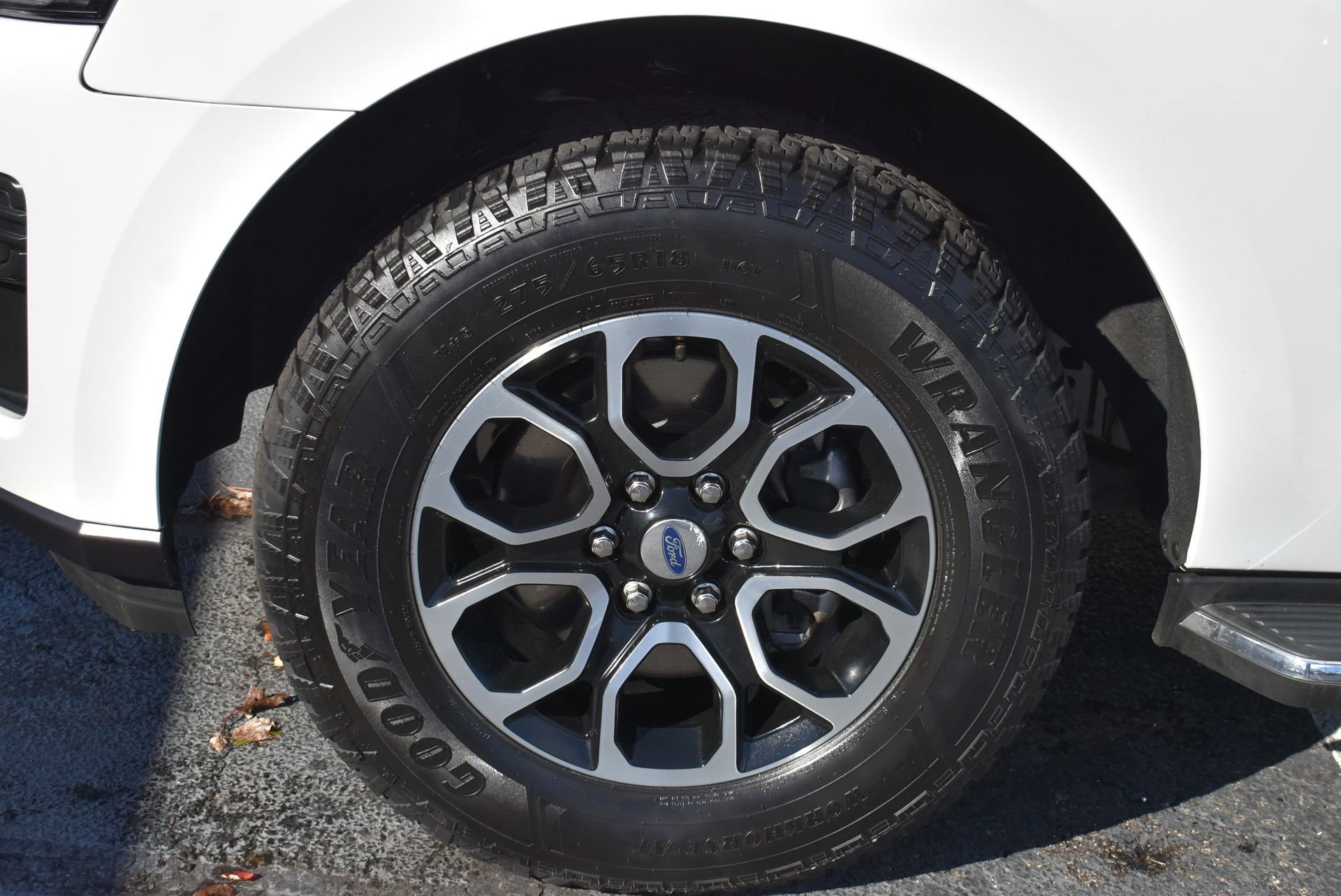 Certified 2022 Ford Expedition XLT image 9