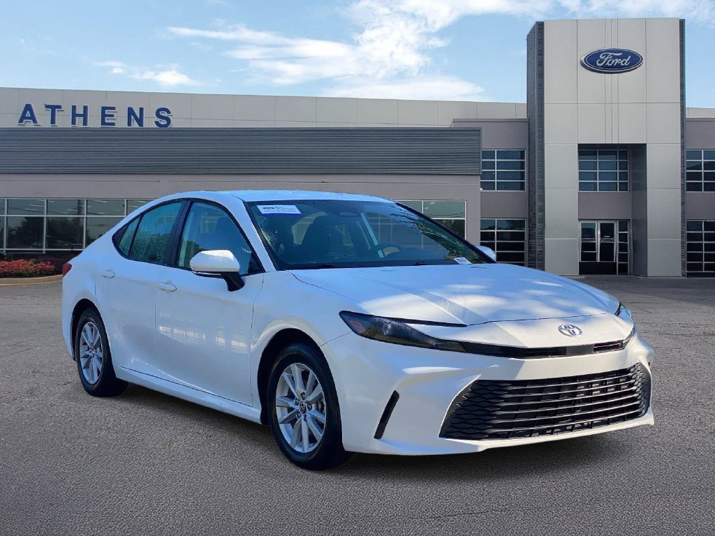 Used 2025 Toyota Camry LE
