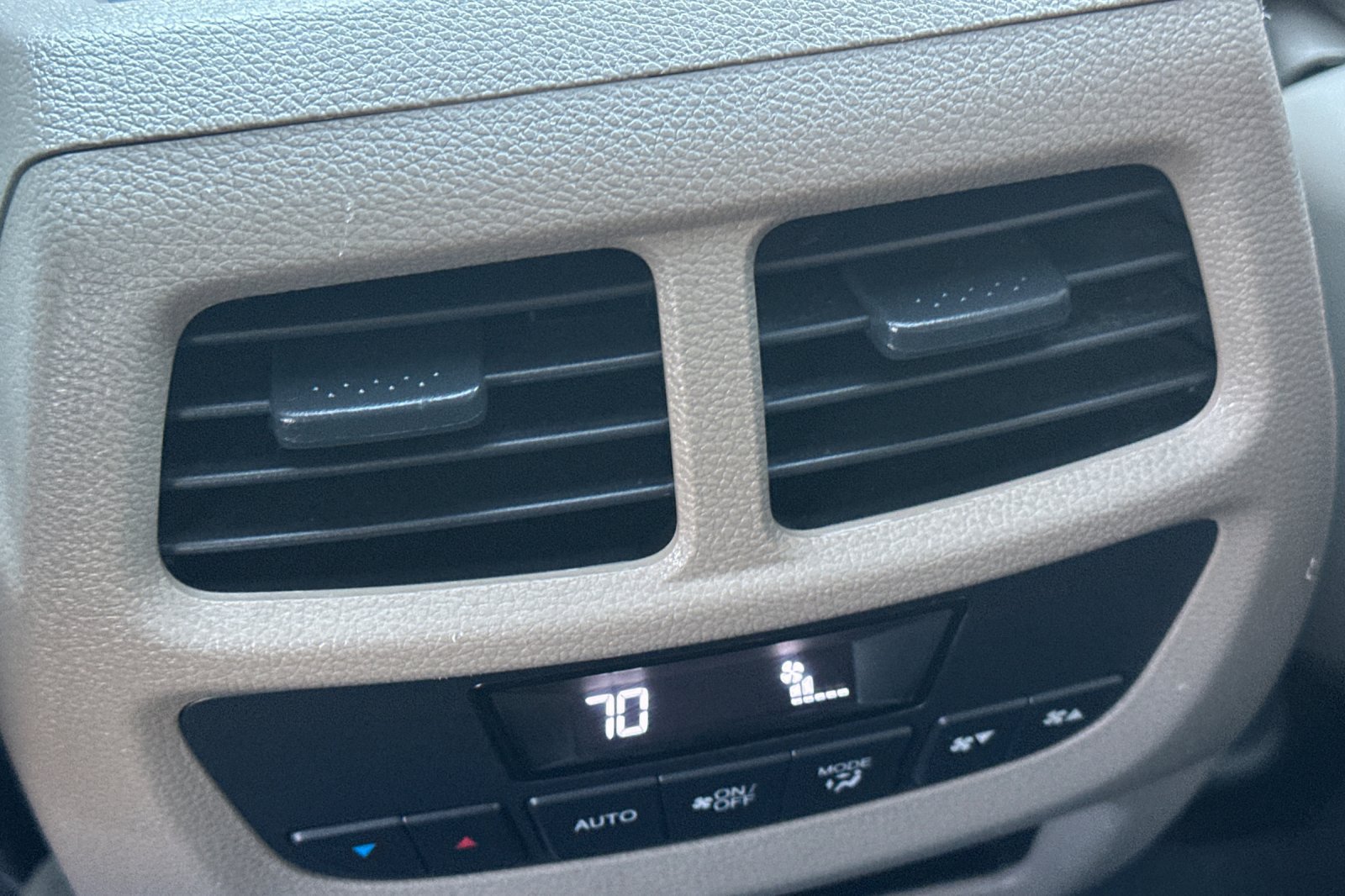Used 2017 Honda Pilot EX-L image 13
