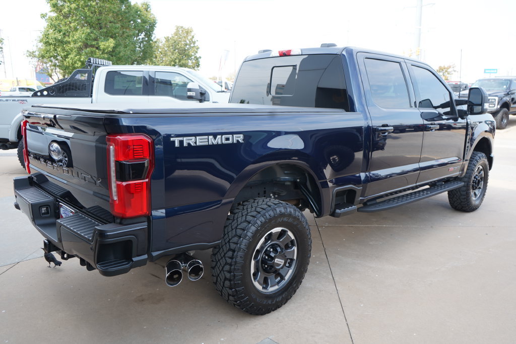 Certified 2024 Ford F250 Lariat w/ Lariat Ultimate Package AWD/4WD image 13