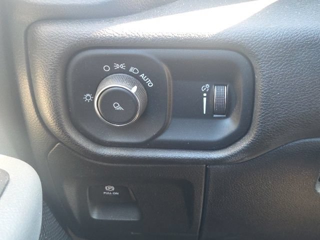 Used 2023 RAM 1500 Big Horn AWD/4WD image 19