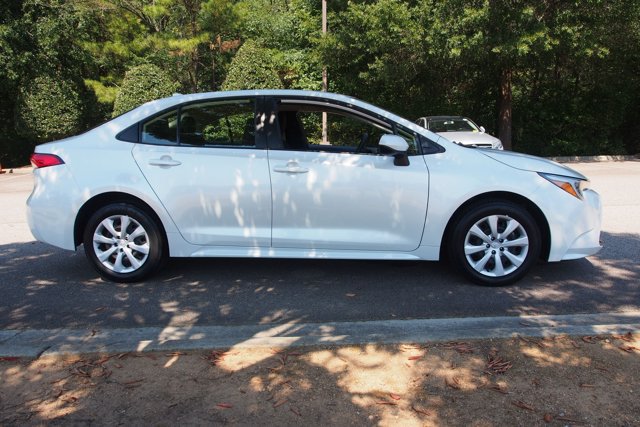 Used 2024 Toyota Corolla LE FWD image 8