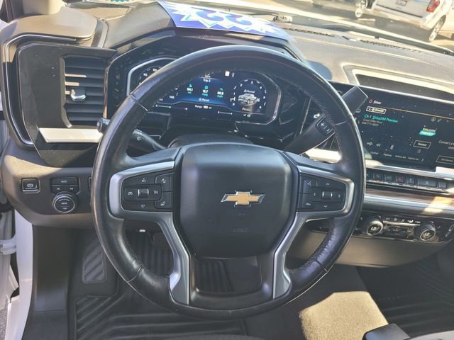 Used 2022 Chevrolet Silverado 1500 LT w/ Safety Package image 30