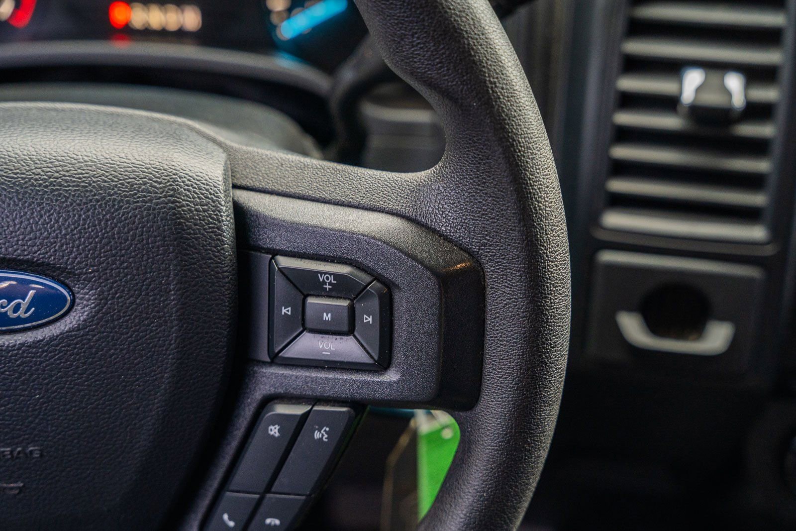 Certified 2020 Ford F150 XL w/ Equipment Group 101A Mid image 29