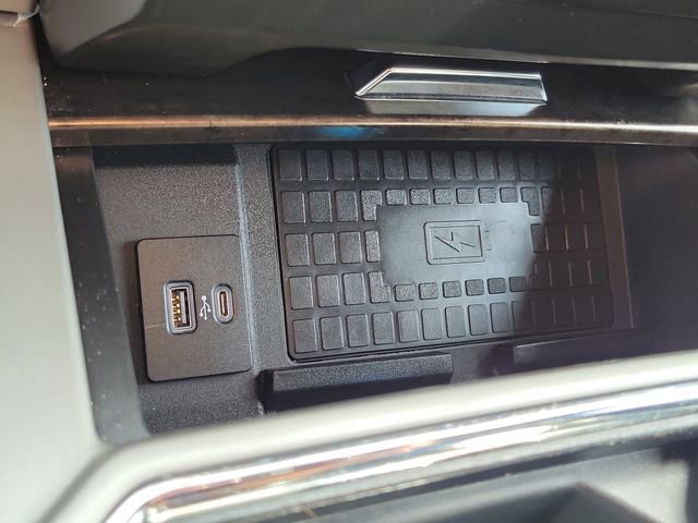 Certified 2022 Ford F250 Lariat w/ Lariat Ultimate Package image 17