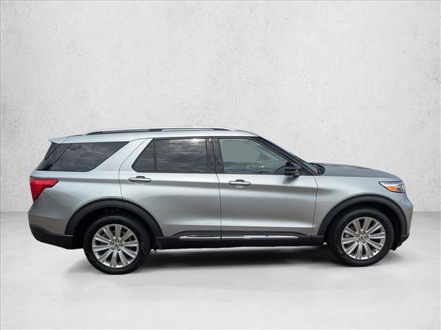 Certified 2023 Ford Explorer Limited w/ Limited Technology Package RWD image 4