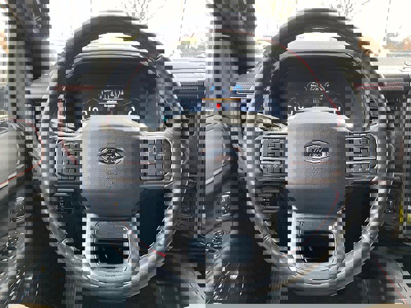 Certified 2023 Ford Expedition Limited image 18