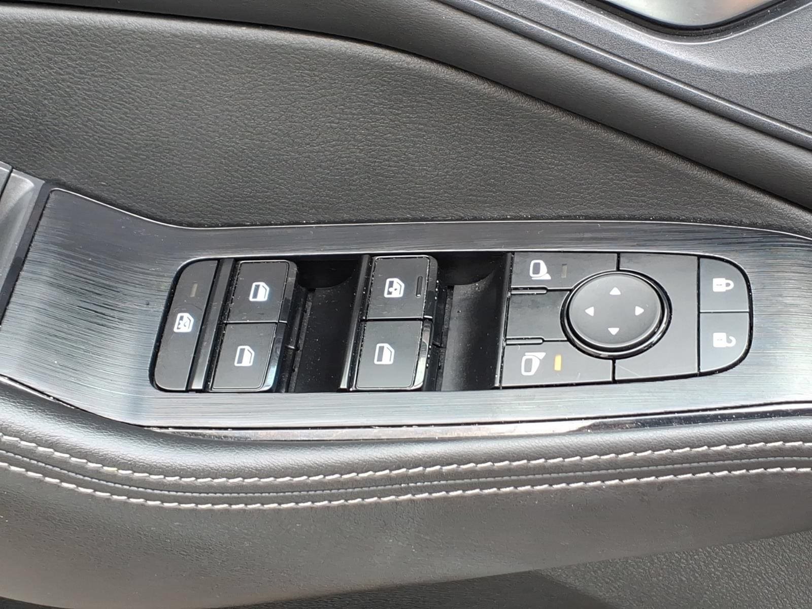 Used 2023 Nissan Rogue SV w/ SV Premium Package AWD/4WD image 24