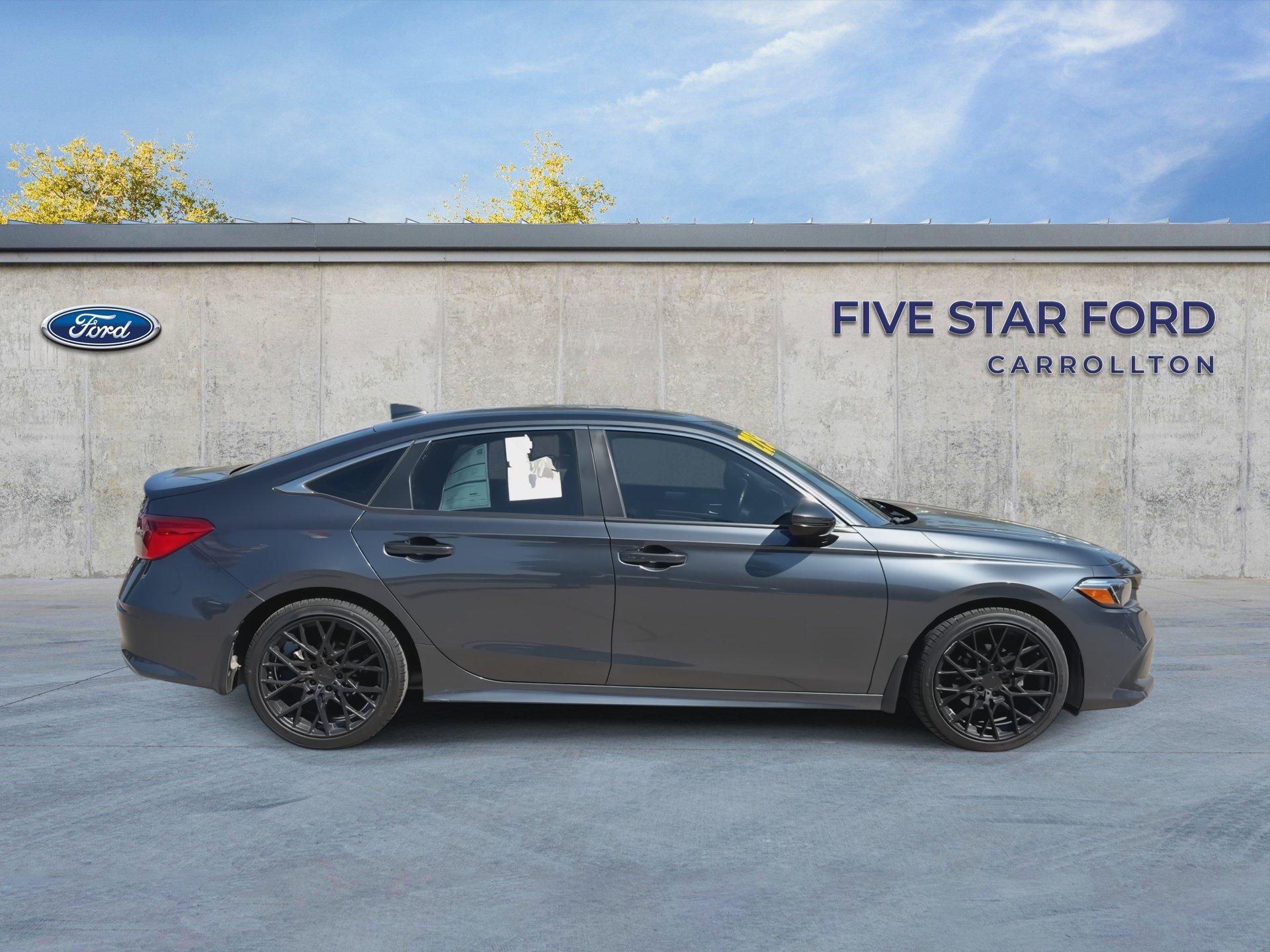 Used 2024 Honda Civic Touring image 9