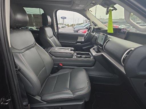 Certified 2025 Ford Expedition Active RWD image 16