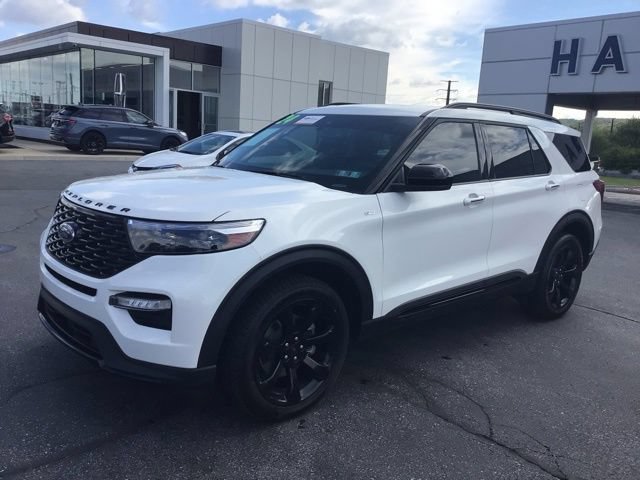 Certified 2024 Ford Explorer ST-Line w/ Class IV Trailer Tow Package AWD/4WD image 2