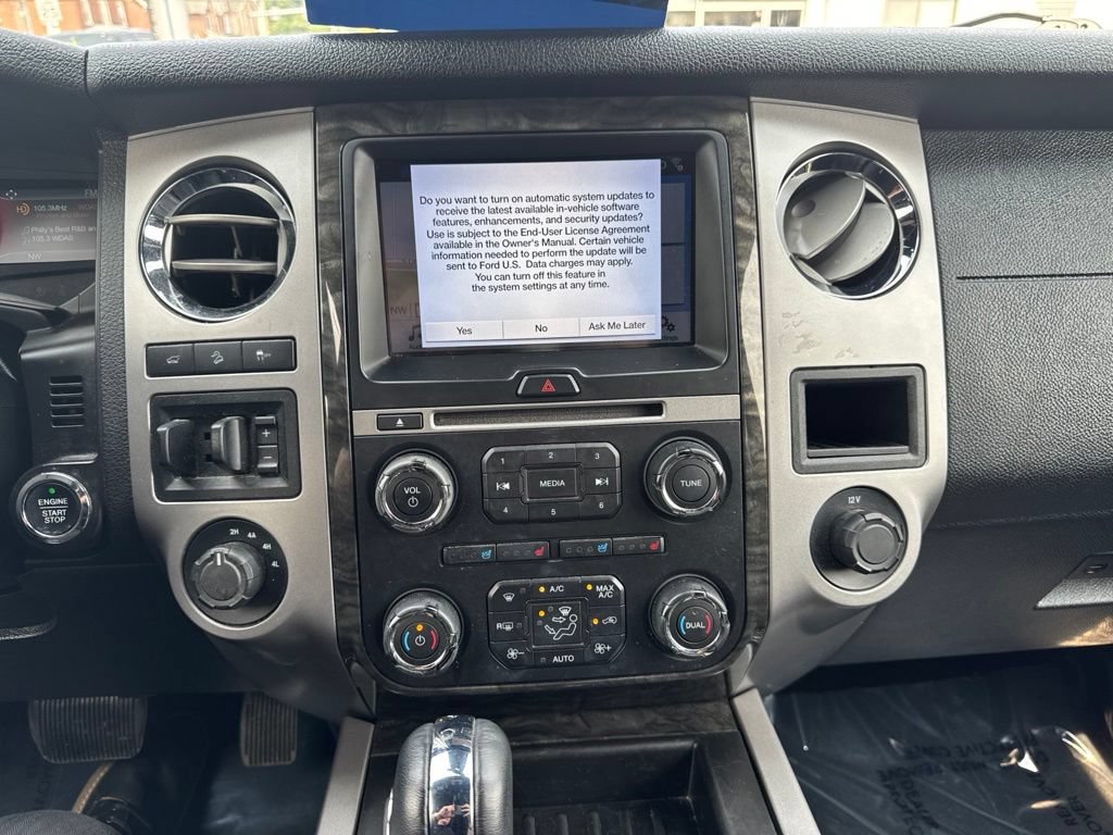 Certified 2017 Ford Expedition Limited AWD/4WD image 28