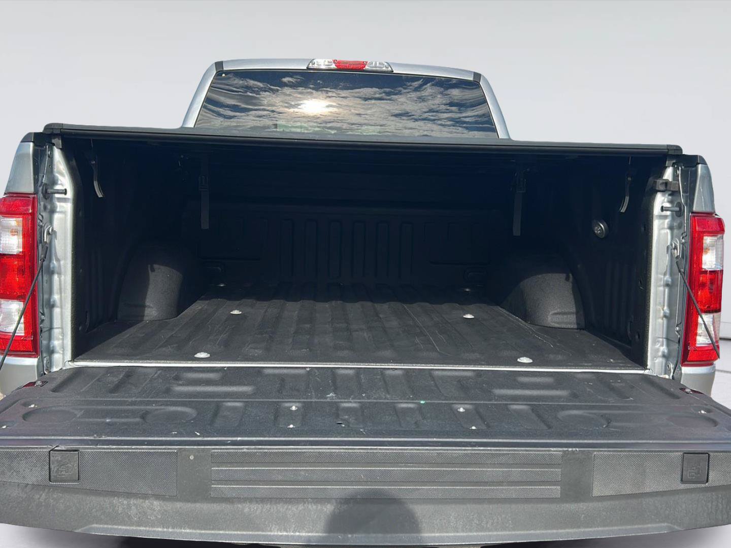 Certified 2022 Ford F150 XL w/ STX Appearance Package RWD image 27