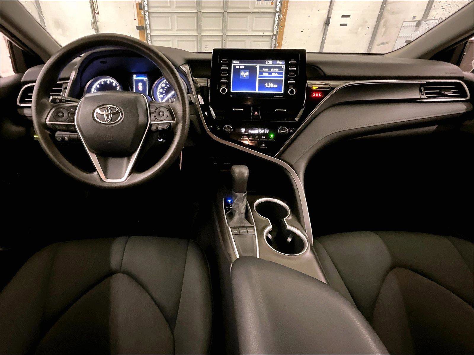 Used 2022 Toyota Camry LE FWD image 14