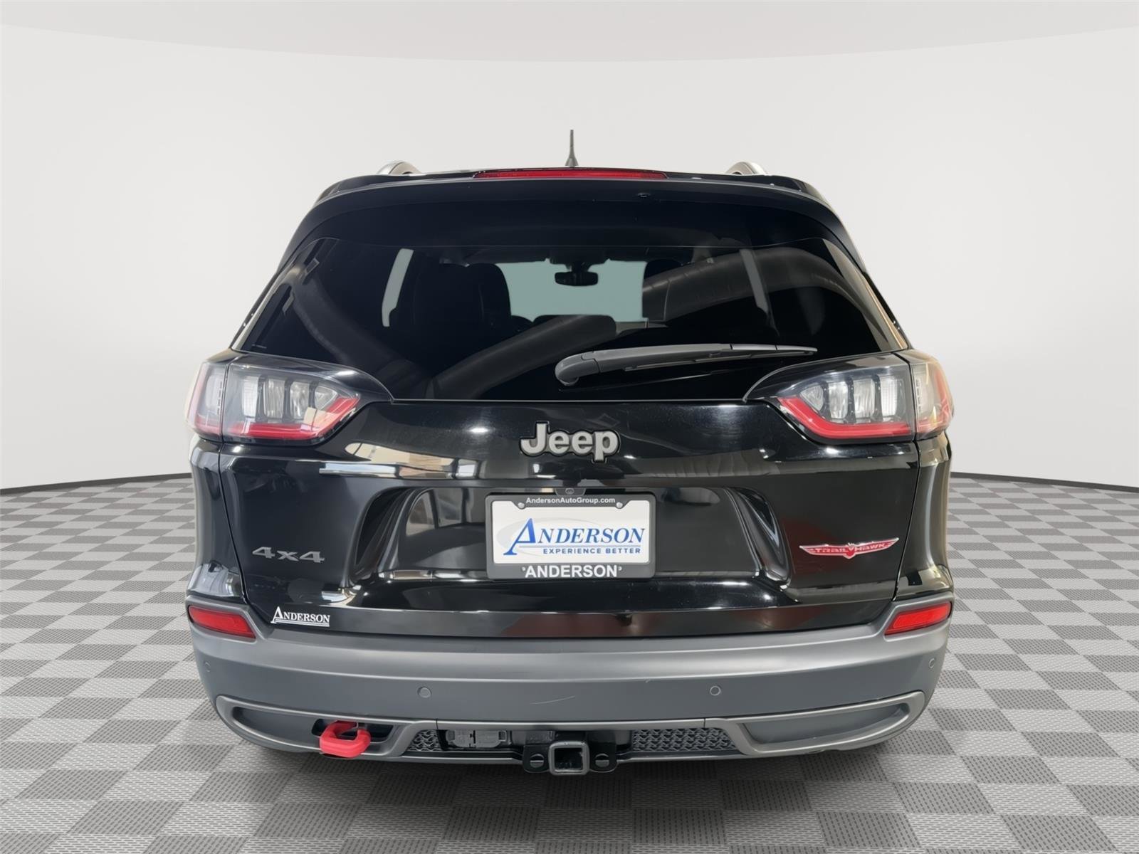 Used 2019 Jeep Cherokee Trailhawk AWD/4WD image 8
