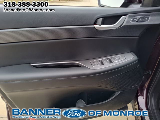 Used 2023 Hyundai Palisade Limited w/ Cargo Package image 16