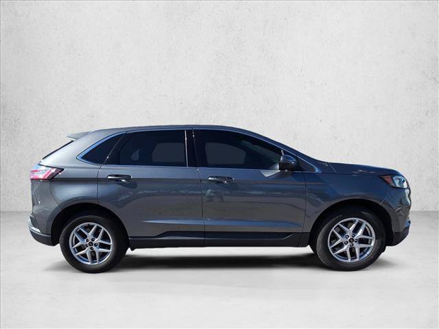 Certified 2024 Ford Edge SEL AWD/4WD image 4