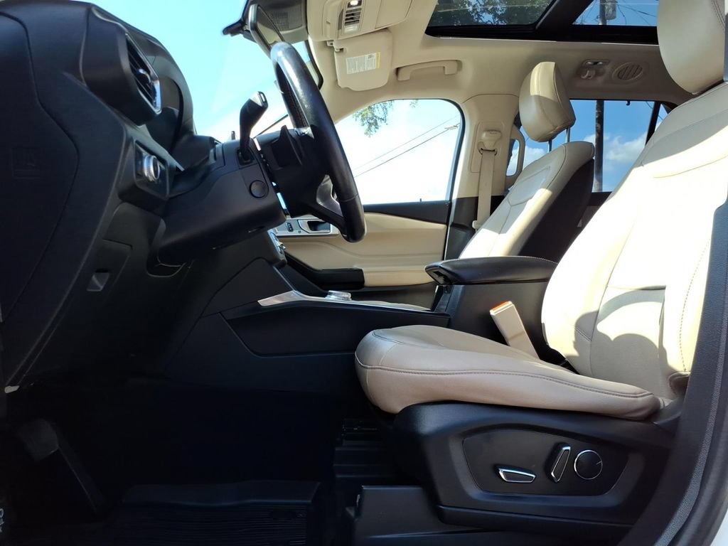 Certified 2020 Ford Explorer Limited RWD image 19