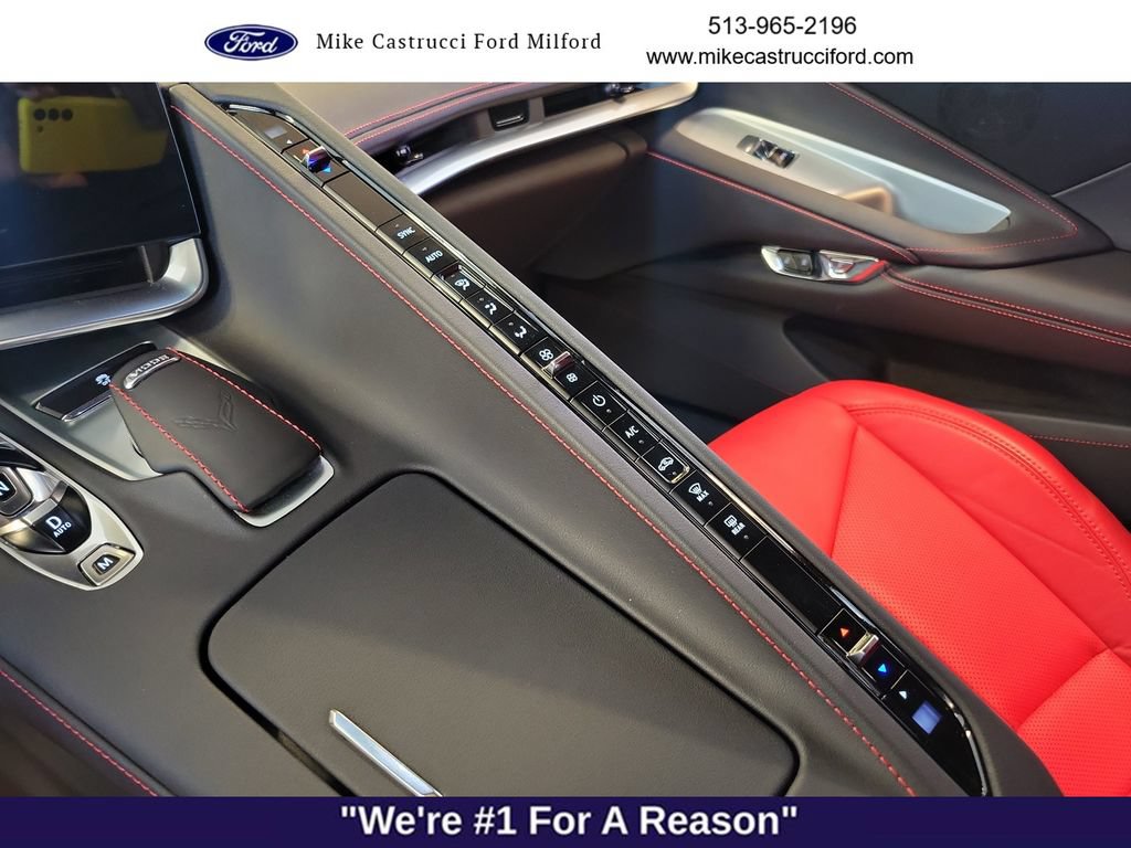 Used 2024 Chevrolet Corvette Stingray Coupe RWD image 24