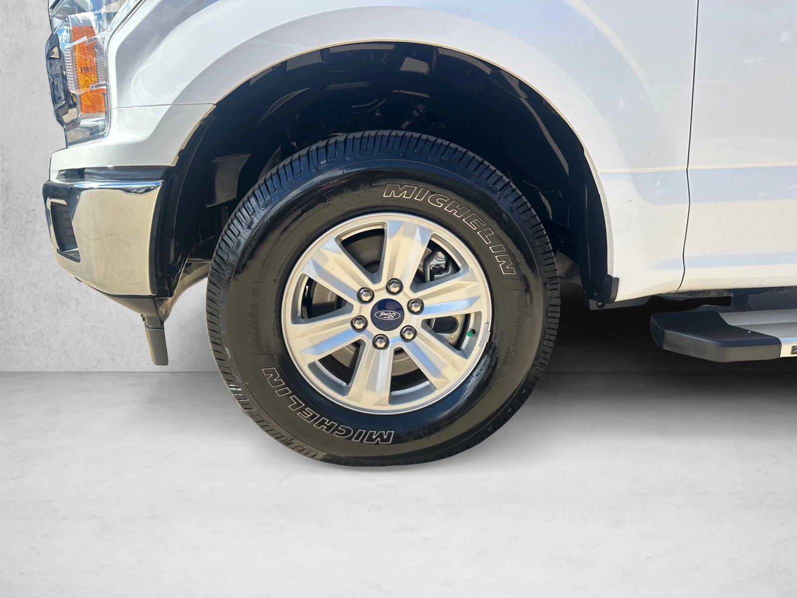Certified 2019 Ford F150 XLT AWD/4WD image 9