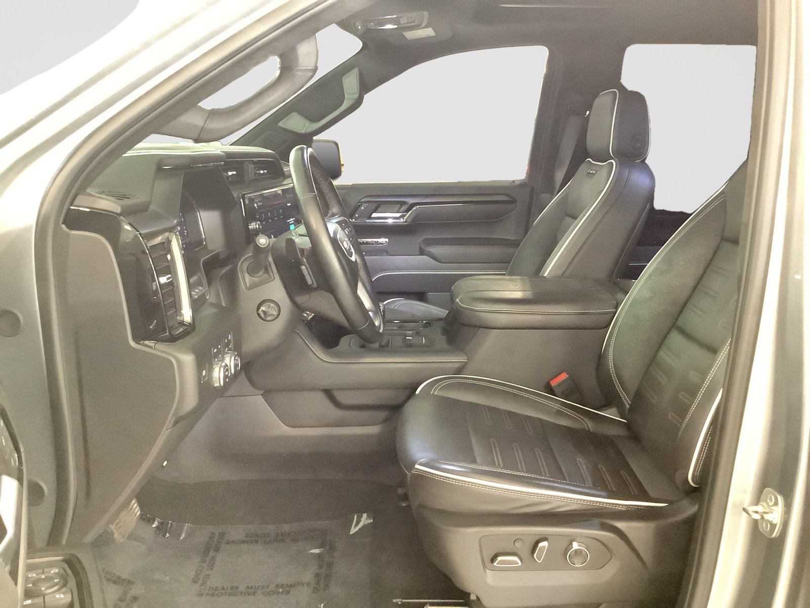 Used 2025 GMC Sierra 1500 AT4X AWD/4WD image 10
