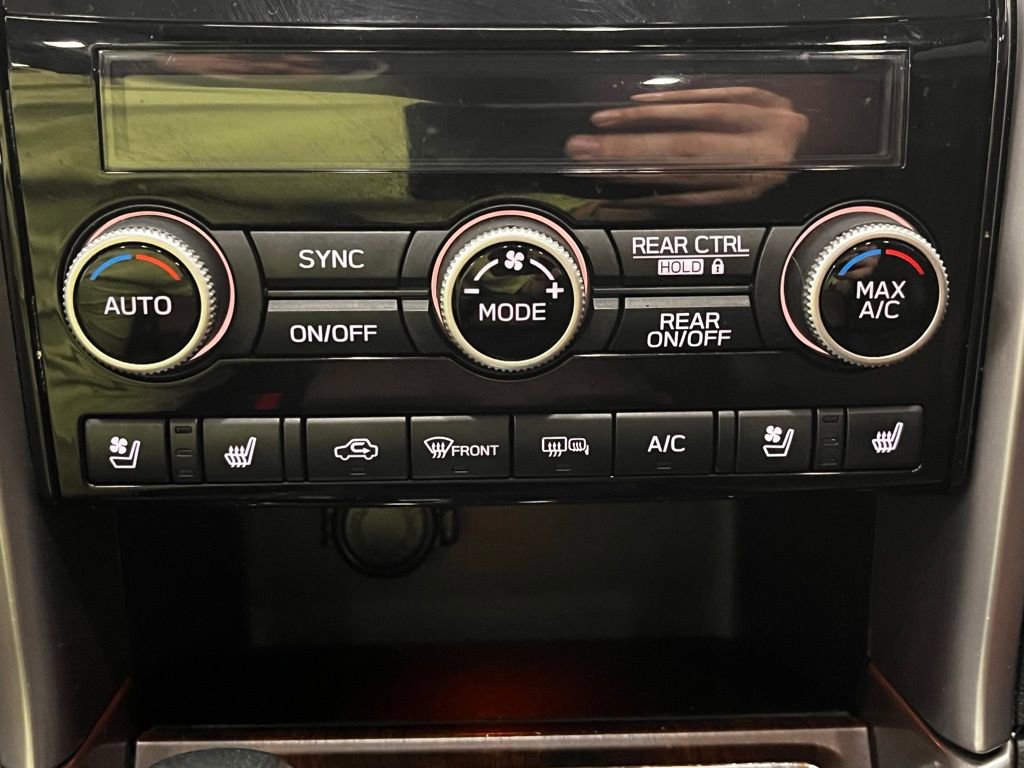 Used 2021 Subaru Ascent Touring w/ Popular Package #2A image 13