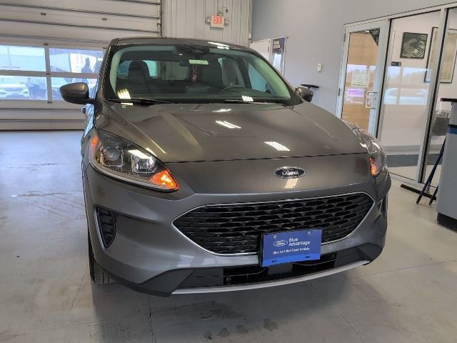 Certified 2021 Ford Escape SE image 9