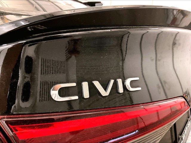 Used 2023 Honda Civic Sport image 13