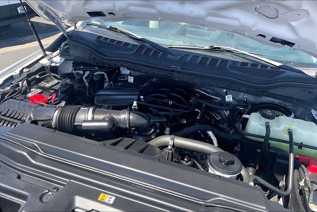 Certified 2022 Ford F250 XL w/ Power Equipment Group AWD/4WD image 33