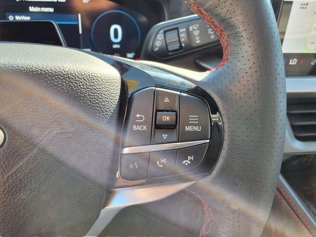 Certified 2025 Ford Explorer ST-Line w/ Premium Package RWD image 19