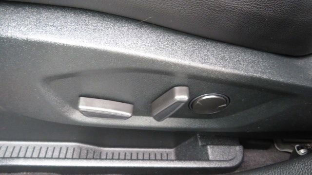 Certified 2022 Ford Edge ST w/ Equipment Group 401A image 17