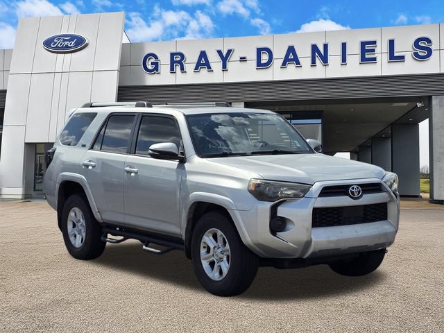 Used 2020 Toyota 4Runner SR5 Premium w/ Moonroof Package